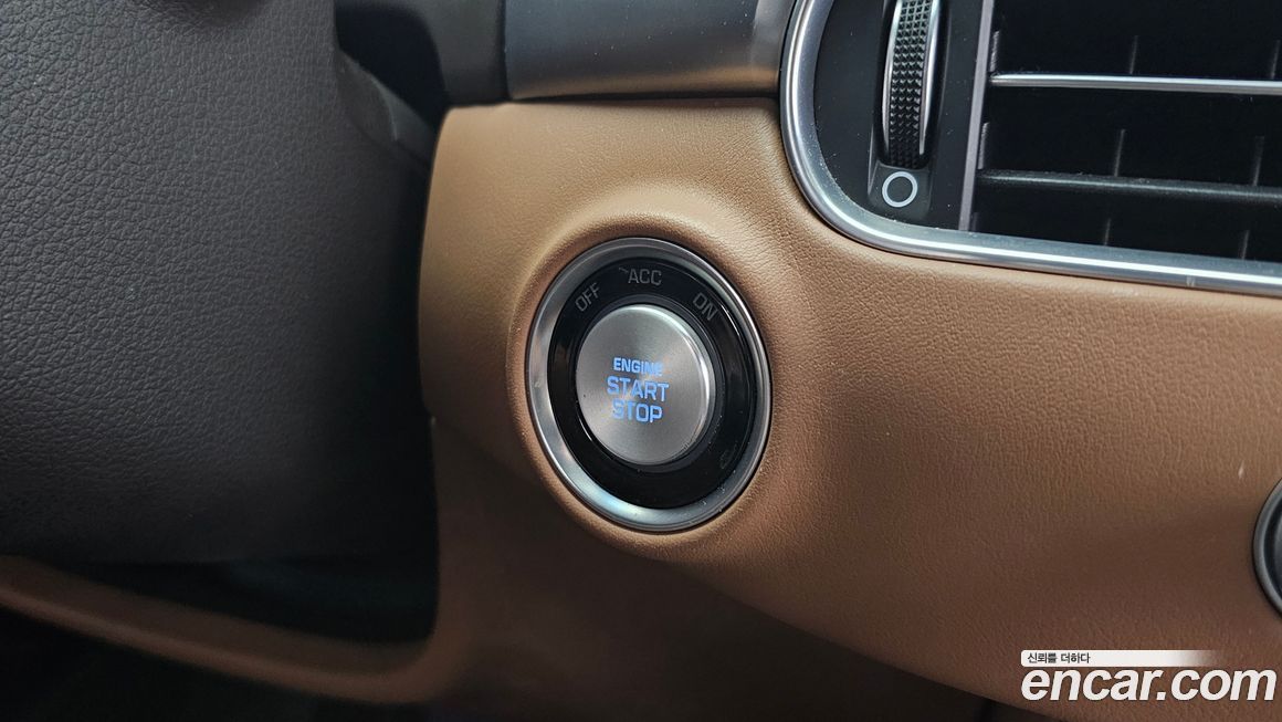 Genesis G90 2019
