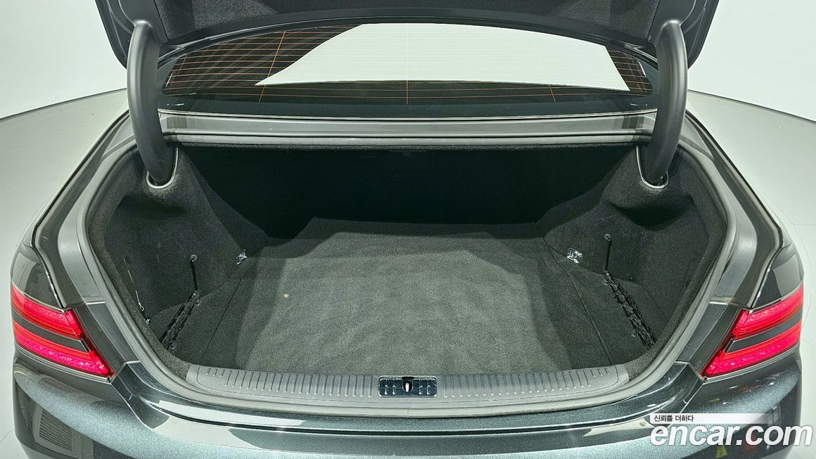Genesis G90 2019