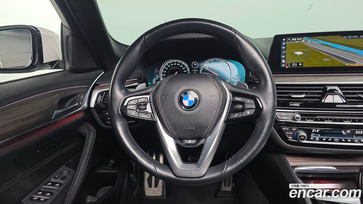 BMW 5-Series 2018