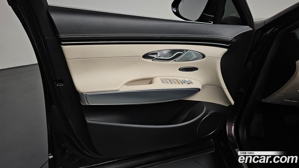 Genesis GV70 2021