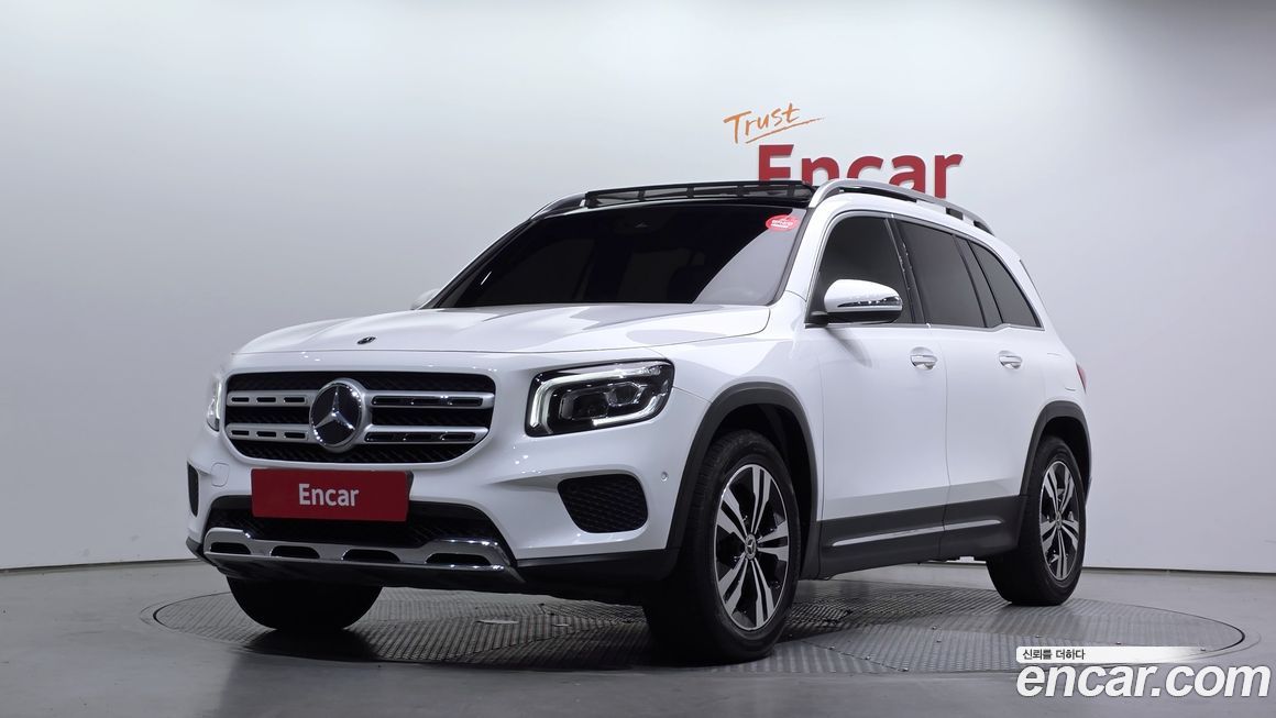 Mercedes-Benz GLB-Class 2021