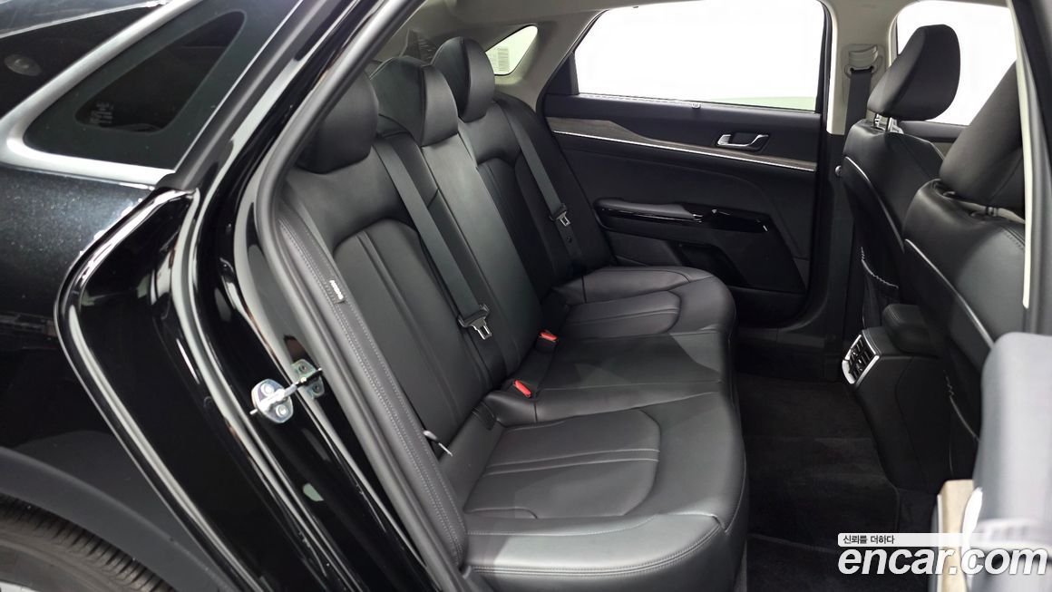 Kia K5 2023