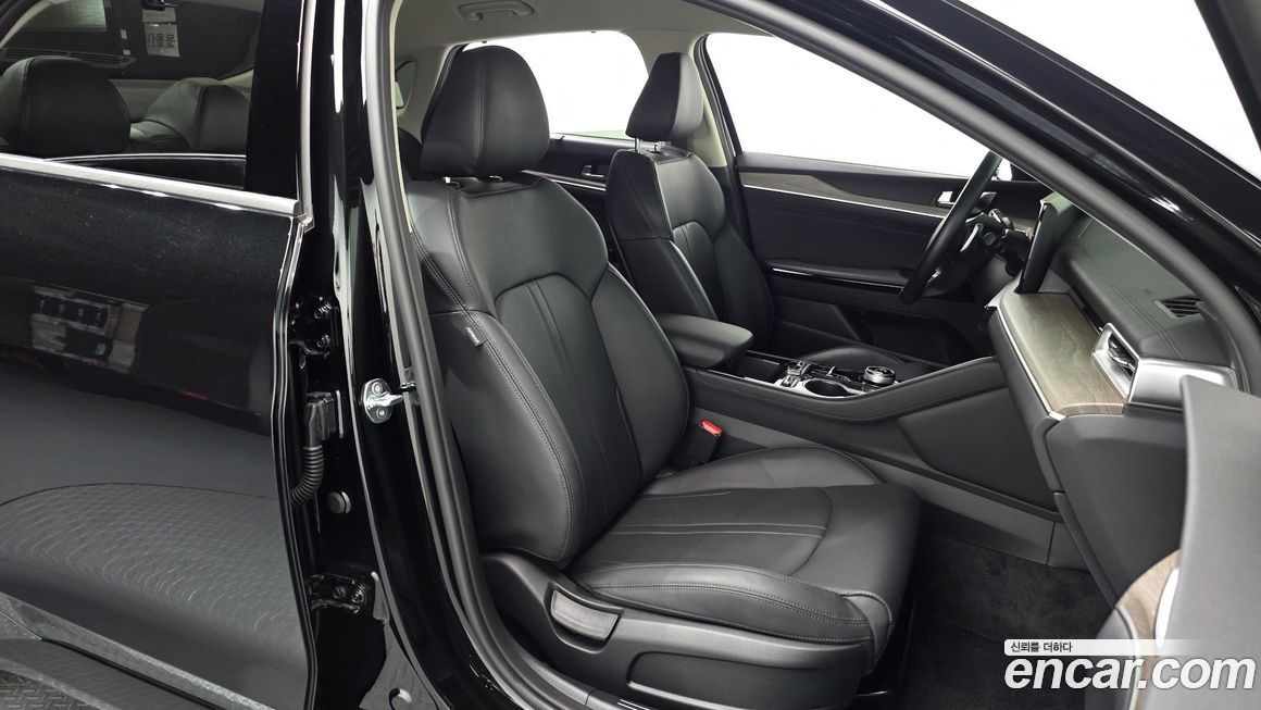 Kia K5 2023