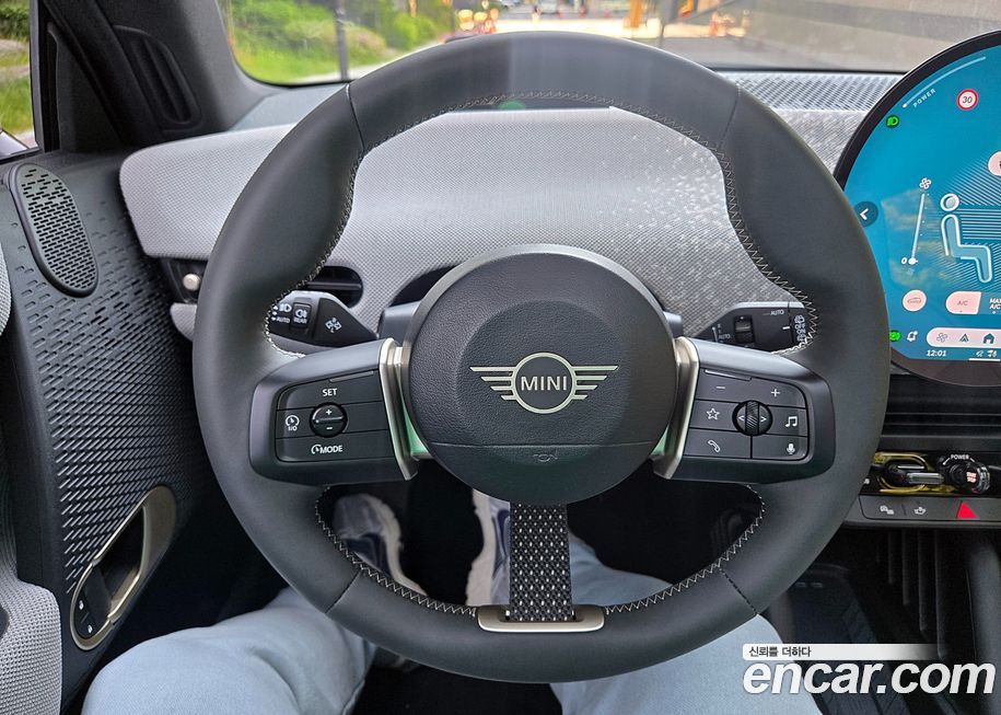 Mini Cooper 2024