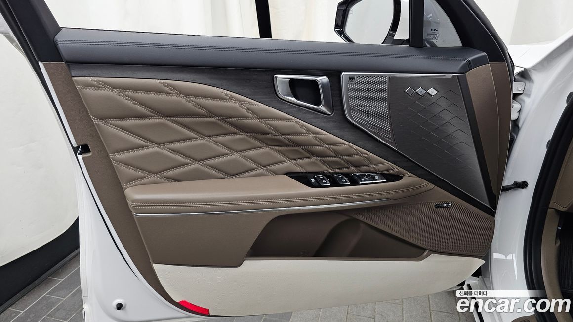 Kia K8 2024