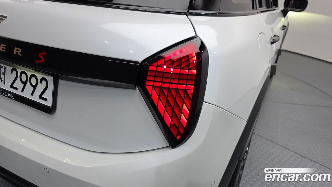 Mini Cooper 2025