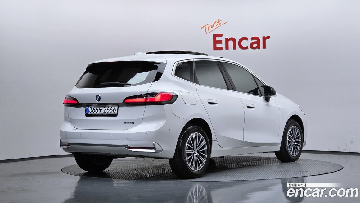 BMW 2-Series 2025