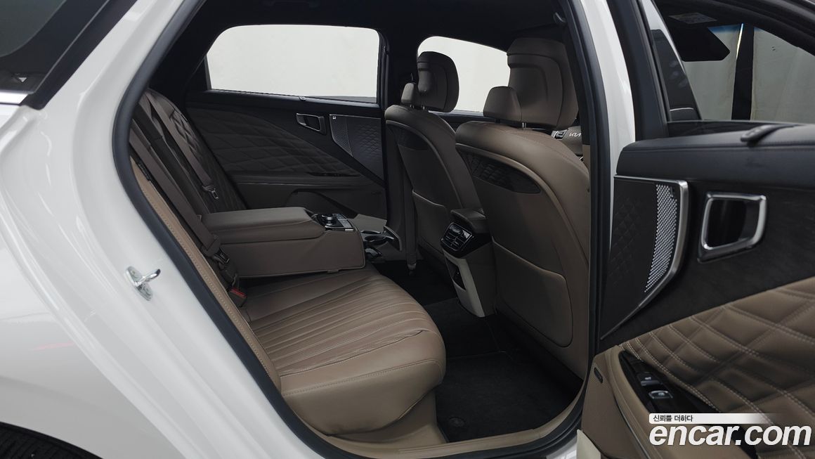 Kia K8 2024