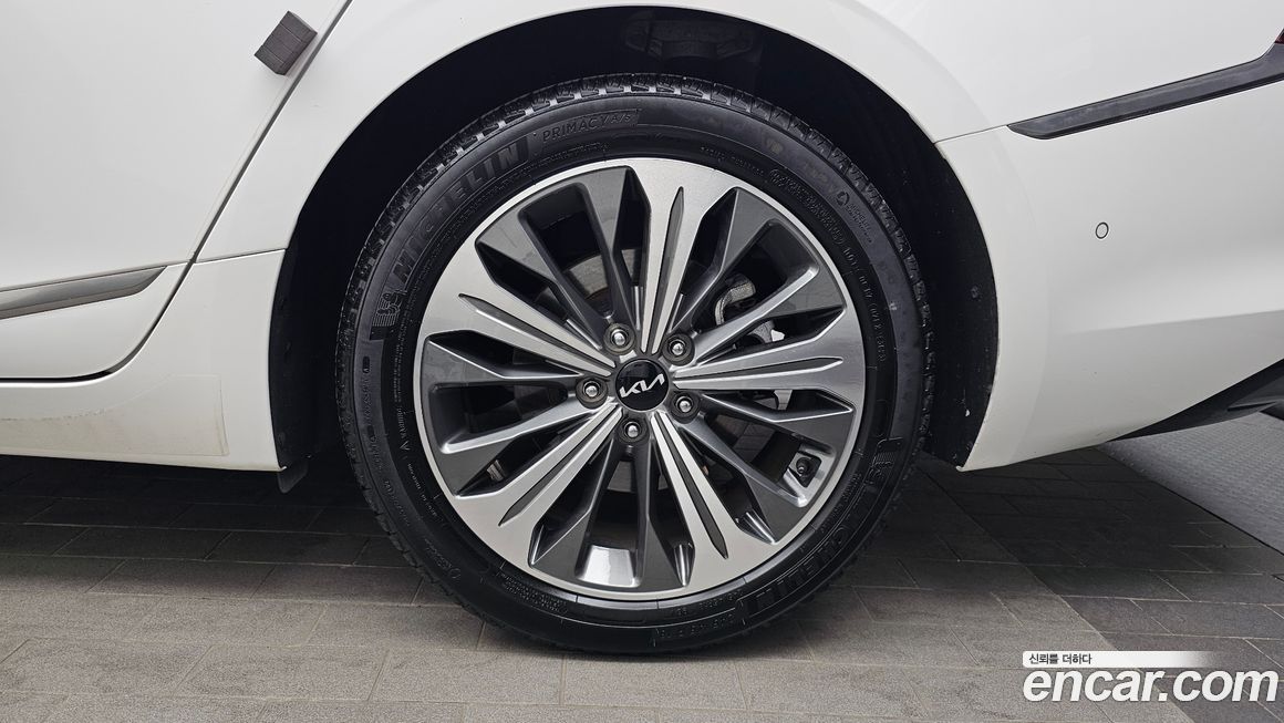 Kia K8 2024
