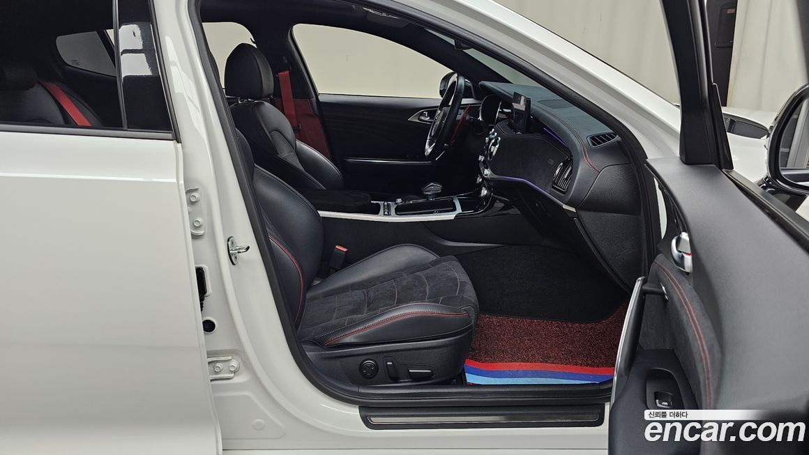 Kia Stinger 2023