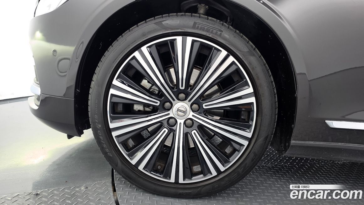 Volvo S90 2022
