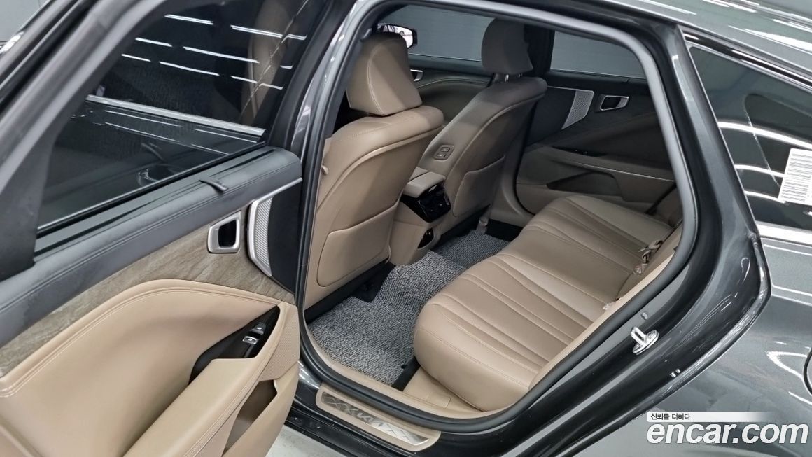 Kia K8 2024