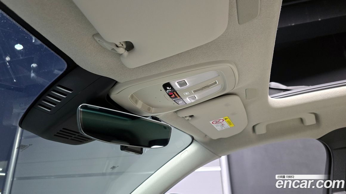Volvo XC40 2024