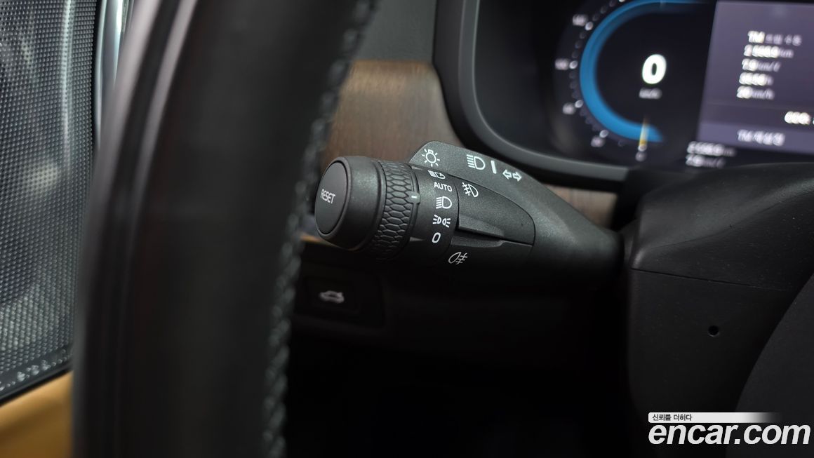 Volvo S90 2022