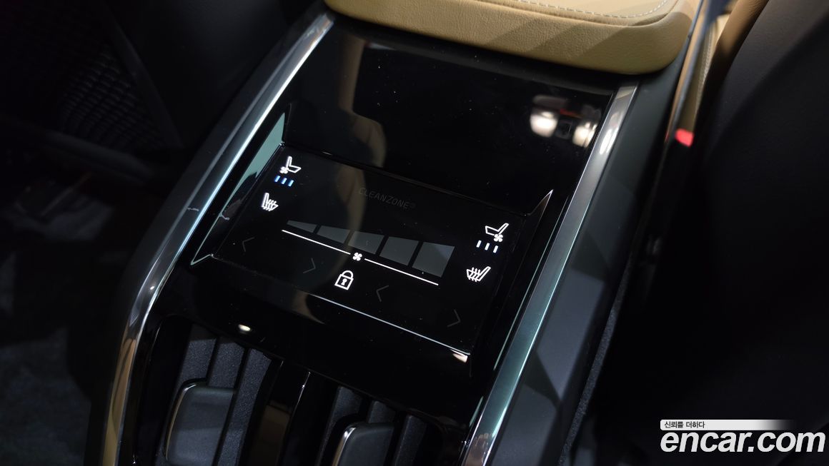 Volvo S90 2022