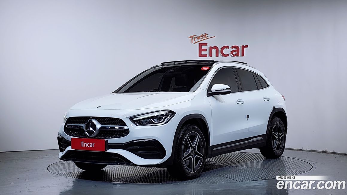 Mercedes-Benz GLA-Class 2020
