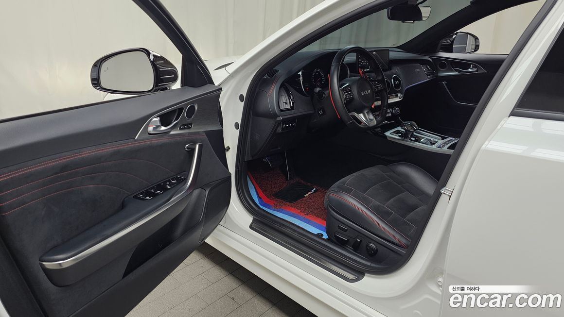 Kia Stinger 2023