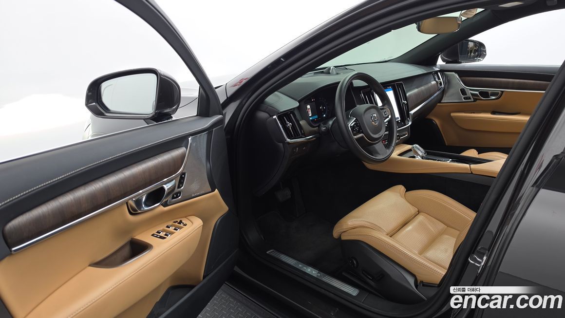 Volvo S90 2022