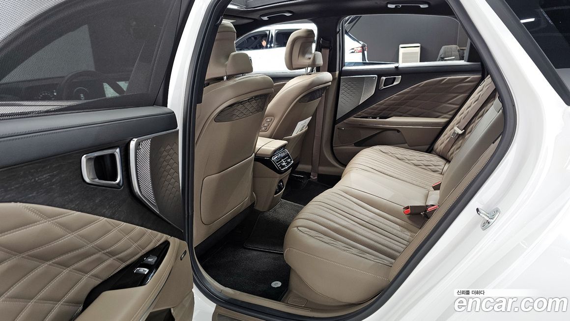 Kia K8 2024