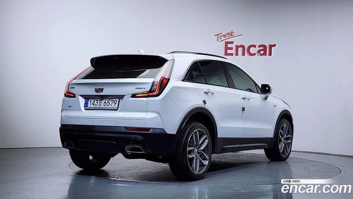 Cadillac XT4 2023