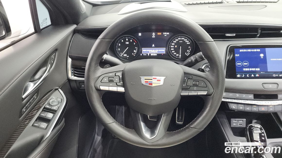 Cadillac XT4 2023