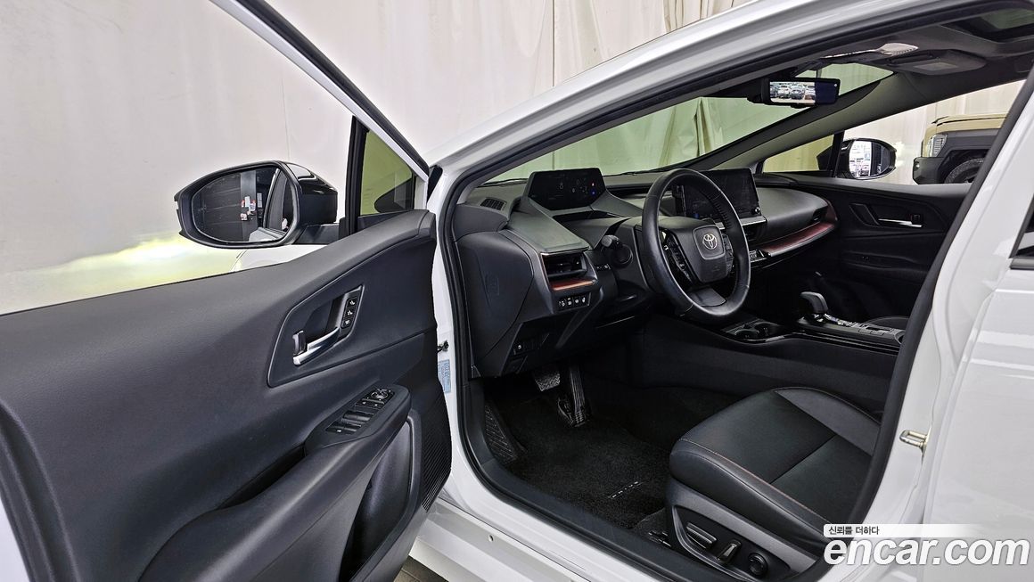Toyota Prius 2024