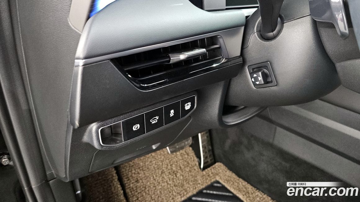Kia K8 2025