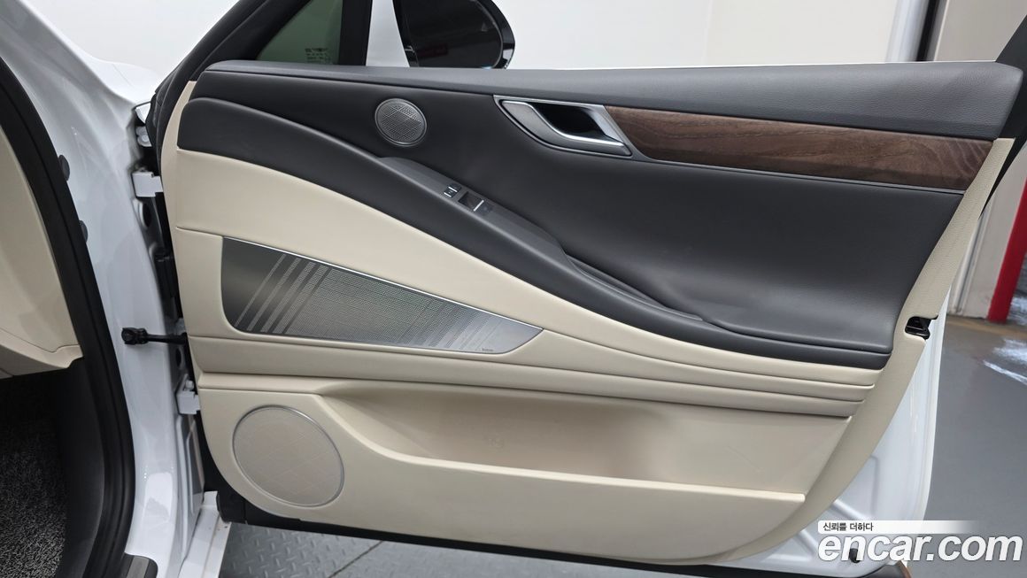 Genesis G80 2023