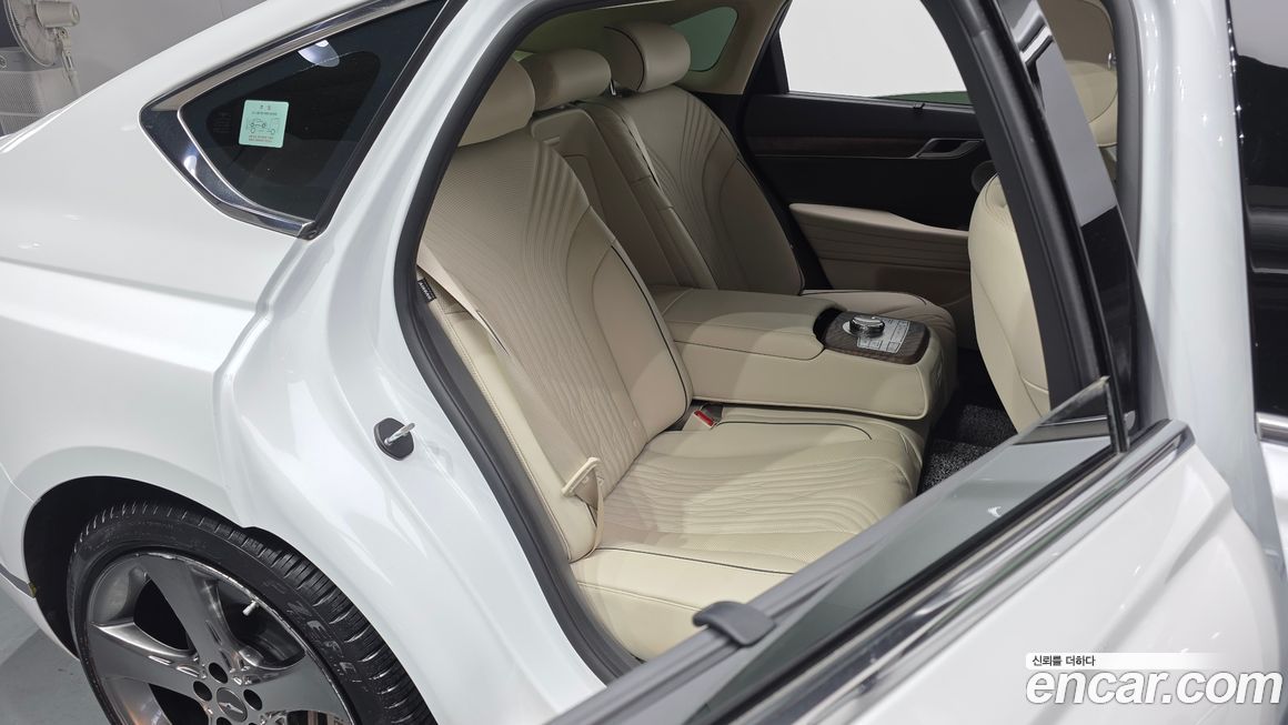 Genesis G80 2023