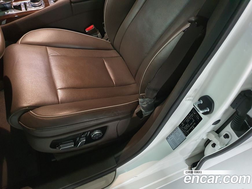 Kia K9 2019