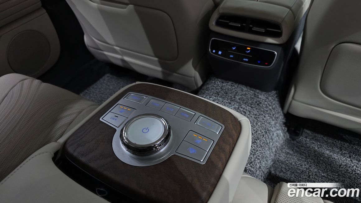 Genesis G80 2023