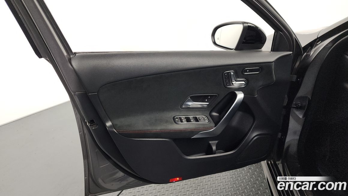 Mercedes-Benz A-Class 2022