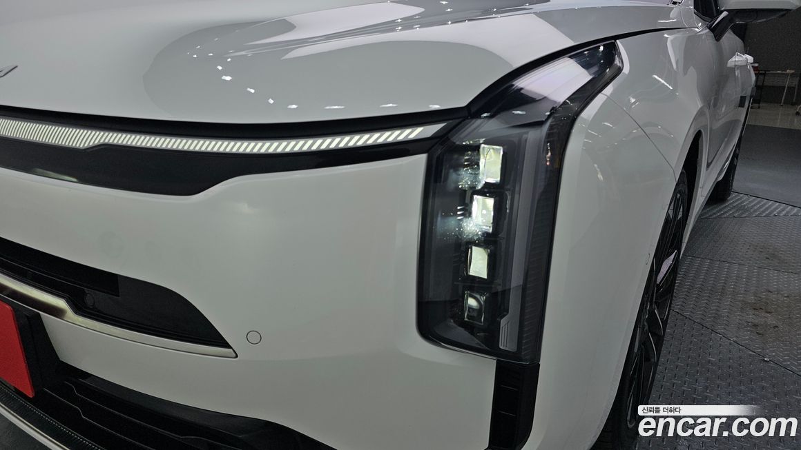Kia K8 2025