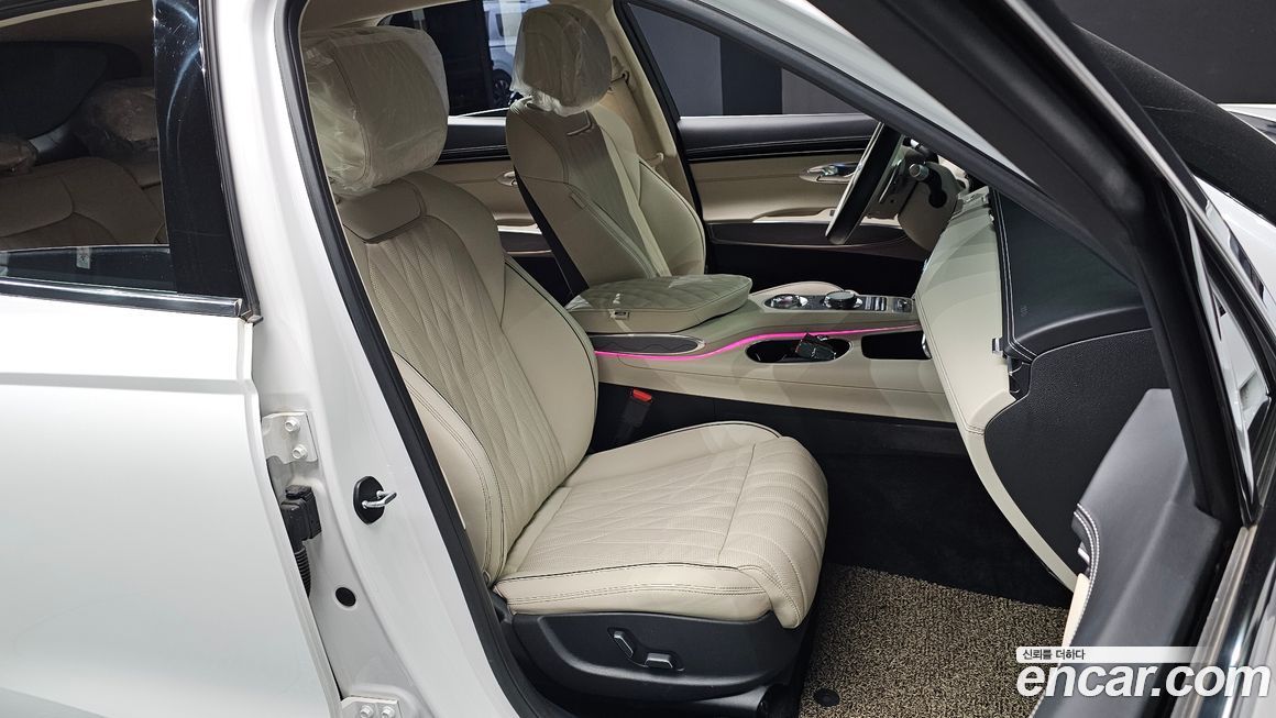 Genesis GV70 2023