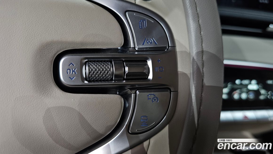 Genesis GV70 2023