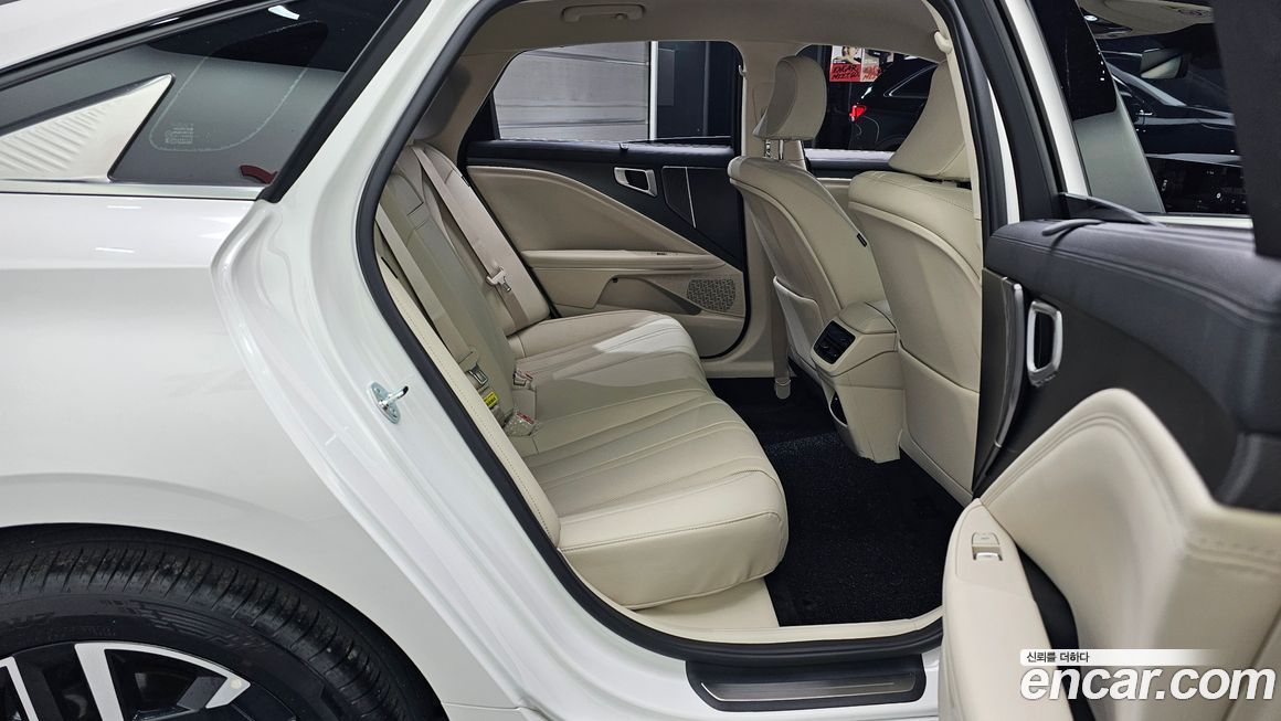 Kia K8 2026