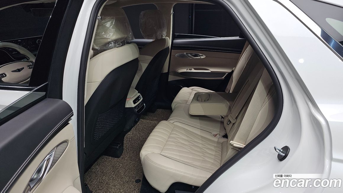 Genesis GV70 2023