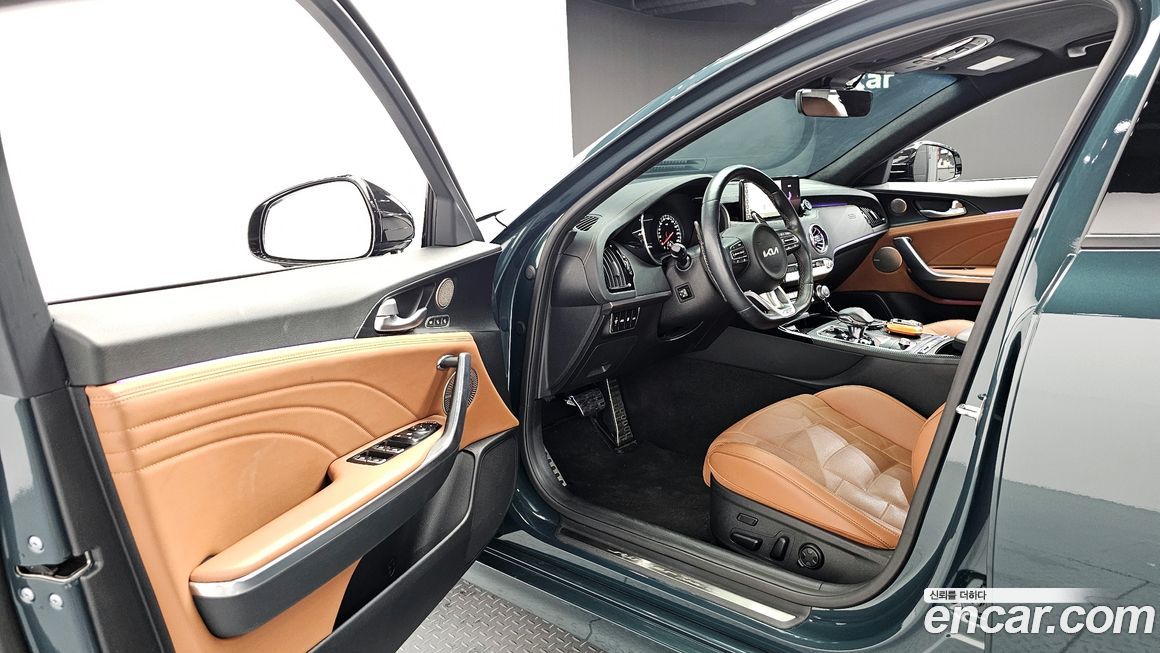 Kia Stinger 2023