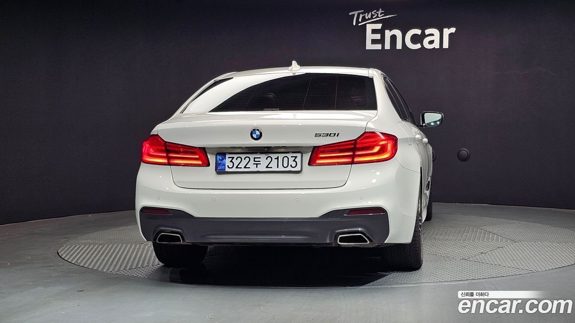 BMW 5-Series 2020