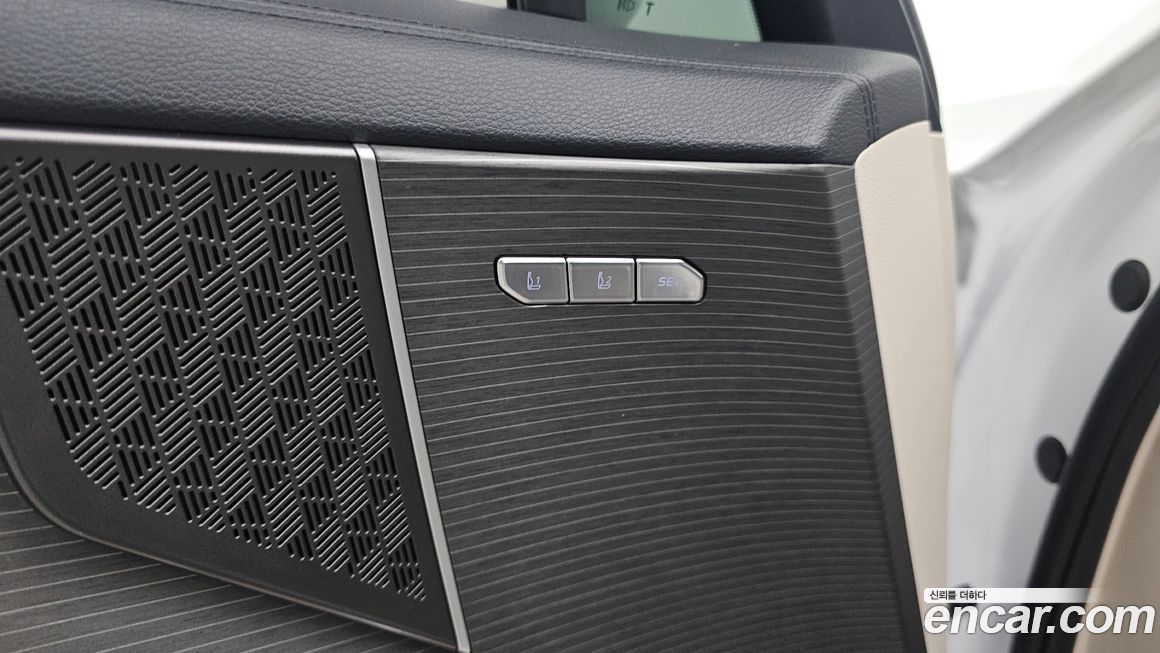 Kia K8 2025