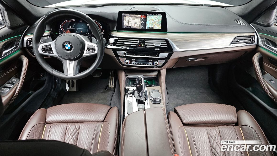 BMW 5-Series 2020