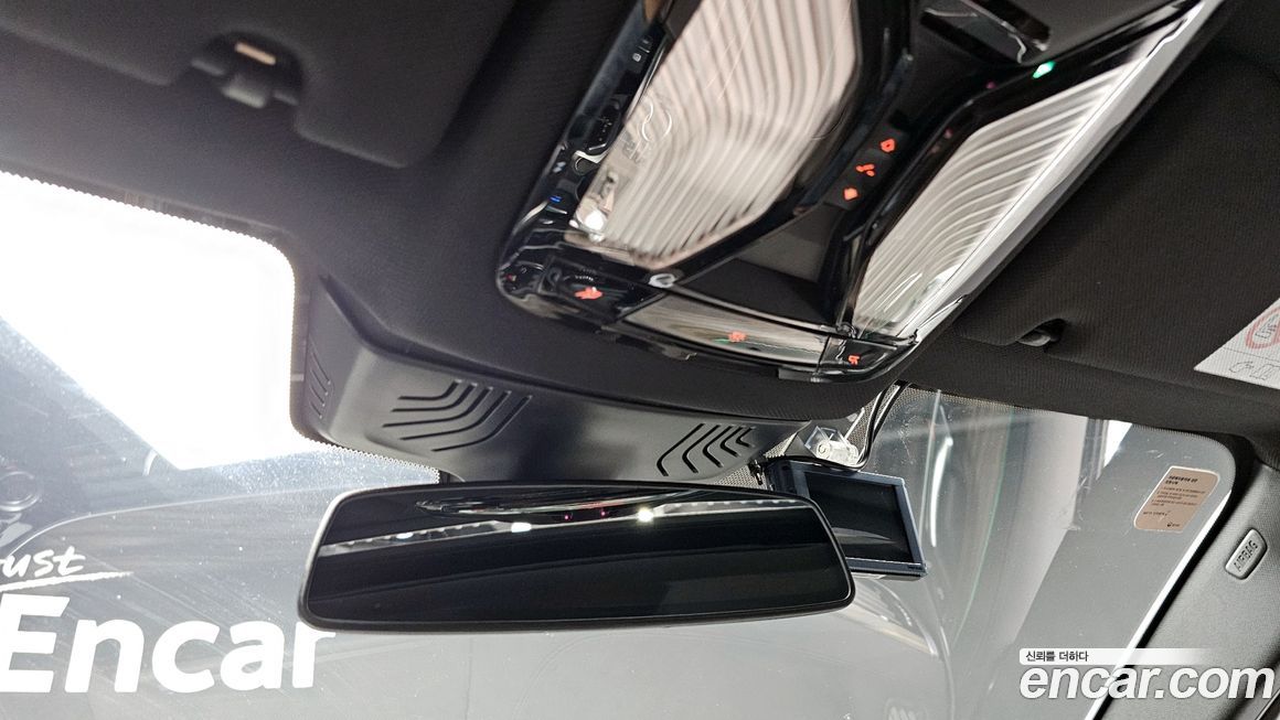 BMW 5-Series 2020