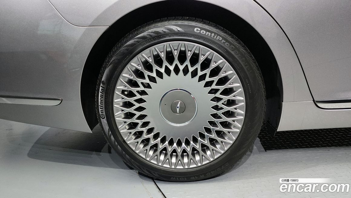 Genesis G90 2020