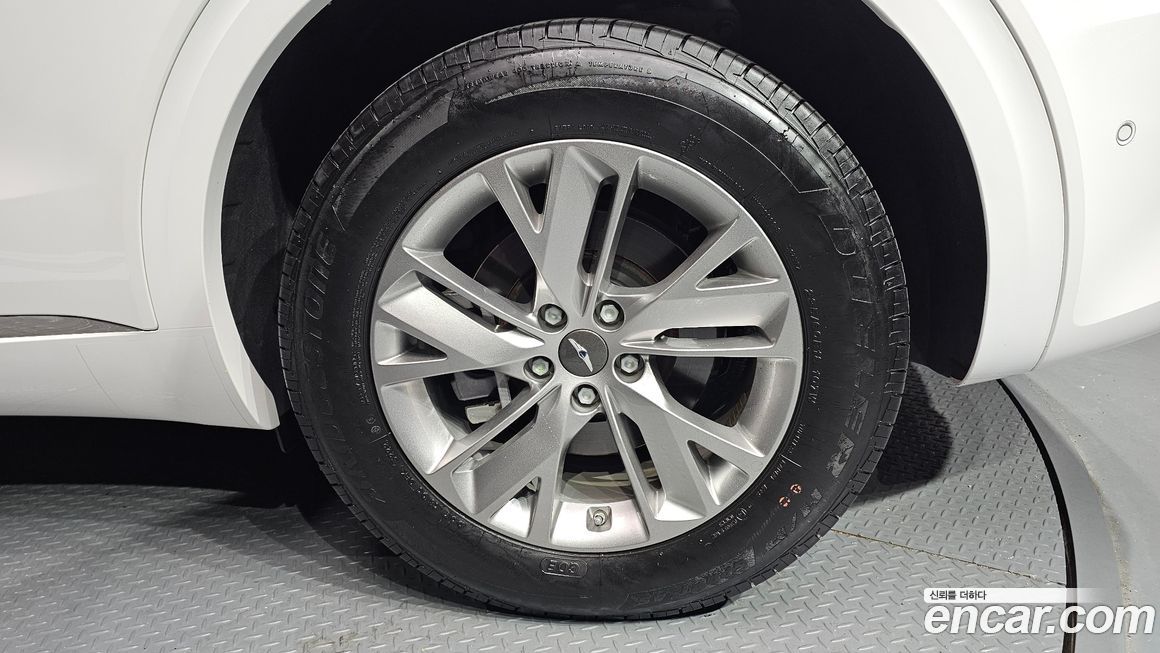 Genesis GV70 2023