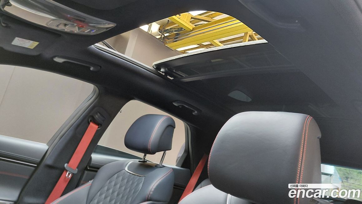 Genesis GV70 2023