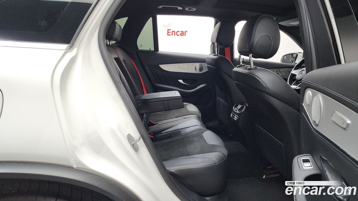 Mercedes-Benz GLC-Class 2019