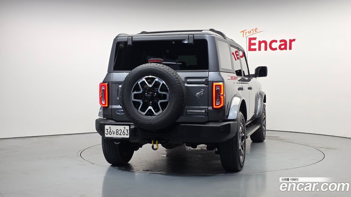Ford Bronco 2022
