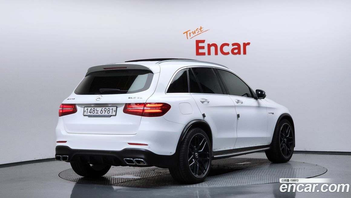 Mercedes-Benz GLC-Class 2019