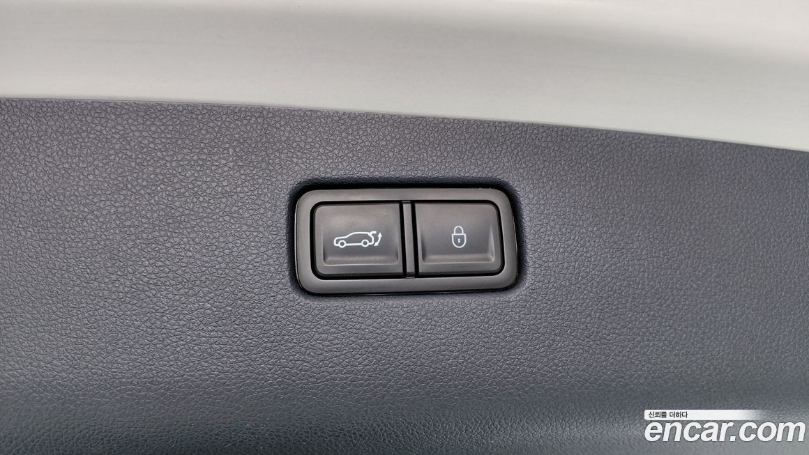 Genesis GV70 2023