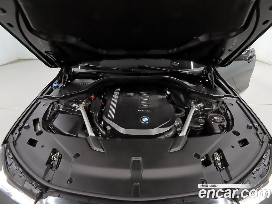 BMW Gran Turismo 2022